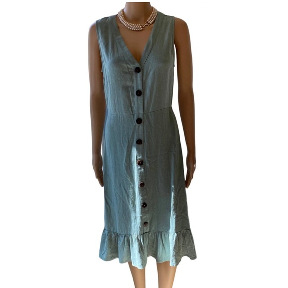 Monteau Dresses & Skirts - Not for sale